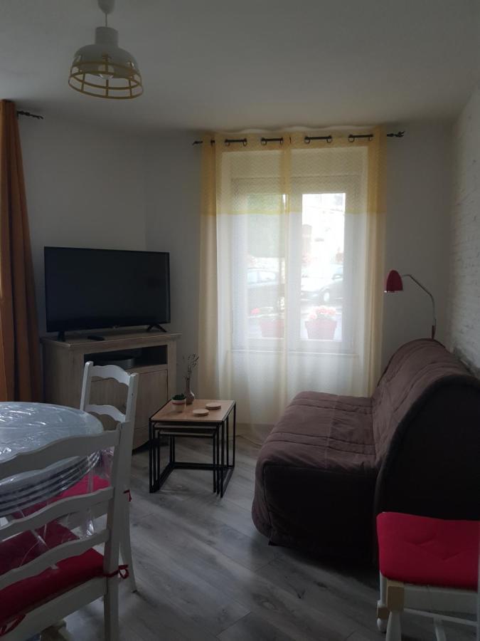 Maison ,1 Chambre, Une Petite Piece , Un Salon, 5 Couchages Villa Cheviré-le-Rouge Екстериор снимка